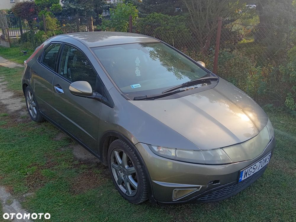 Honda Civic 2006 photo 2