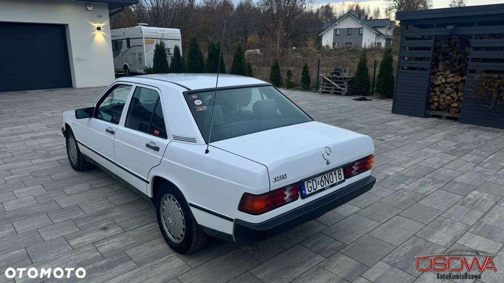 Mercedes-Benz W201 (190) - 22