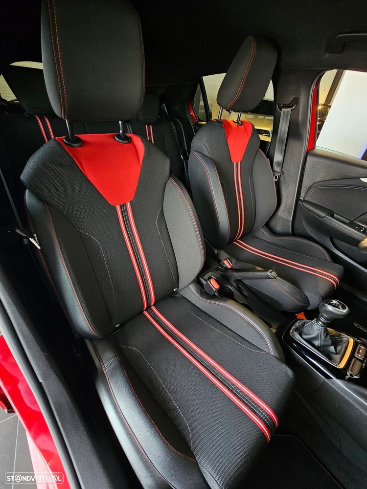 Opel Corsa 1.2 T GS - 11