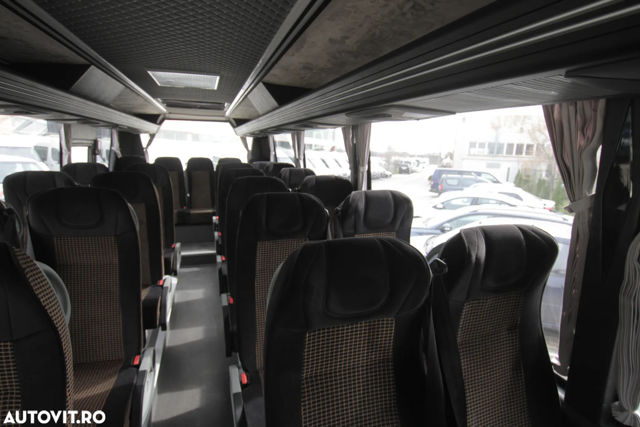 Iveco 70C18 29+1+1 locuri - 14