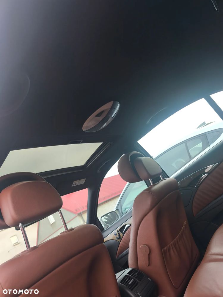 Mercedes-Benz Klasa E 350 4-Matic Avantgarde - 17