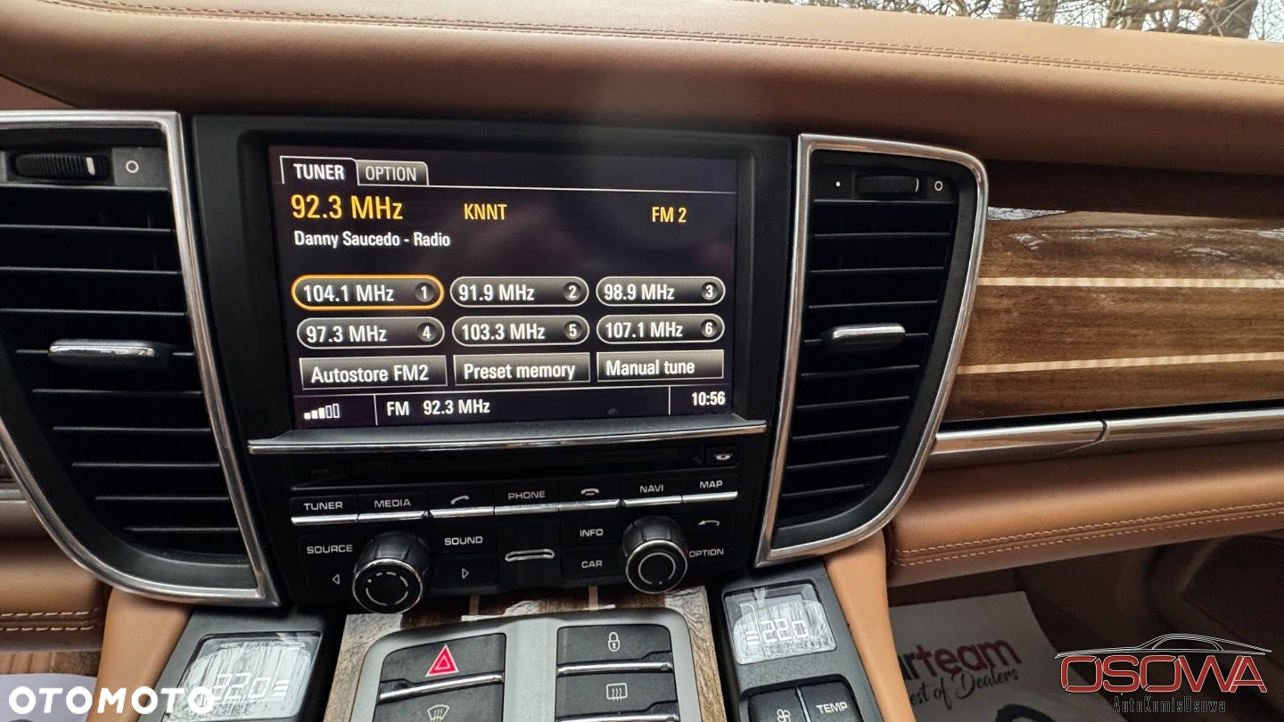 Porsche Panamera Turbo PDK - 34