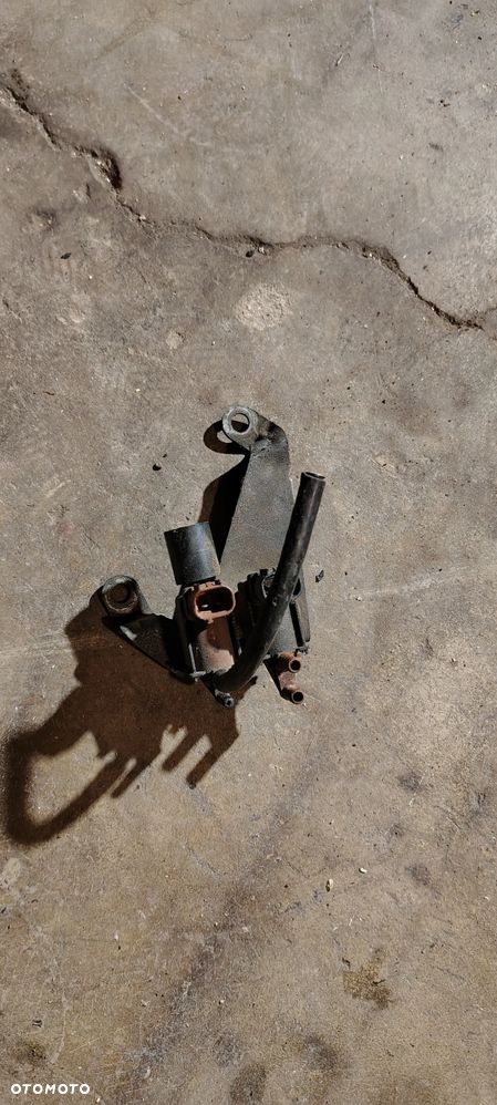 Opel Monterey 3.2 V6 części - 23