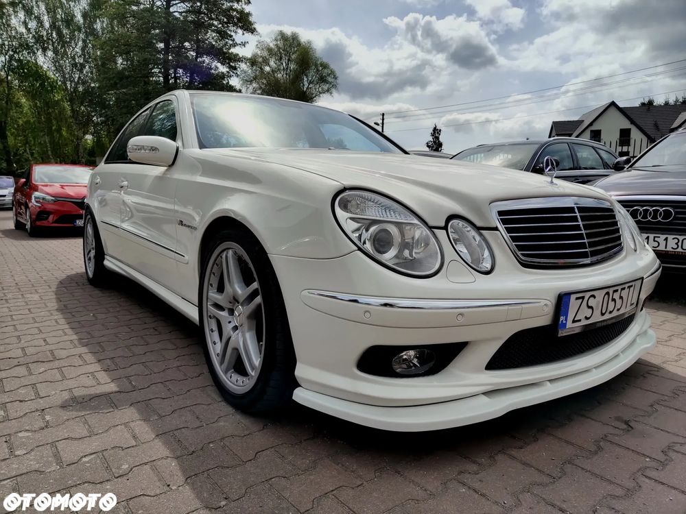 Mercedes-Benz Klasa E 55 AMG - 2