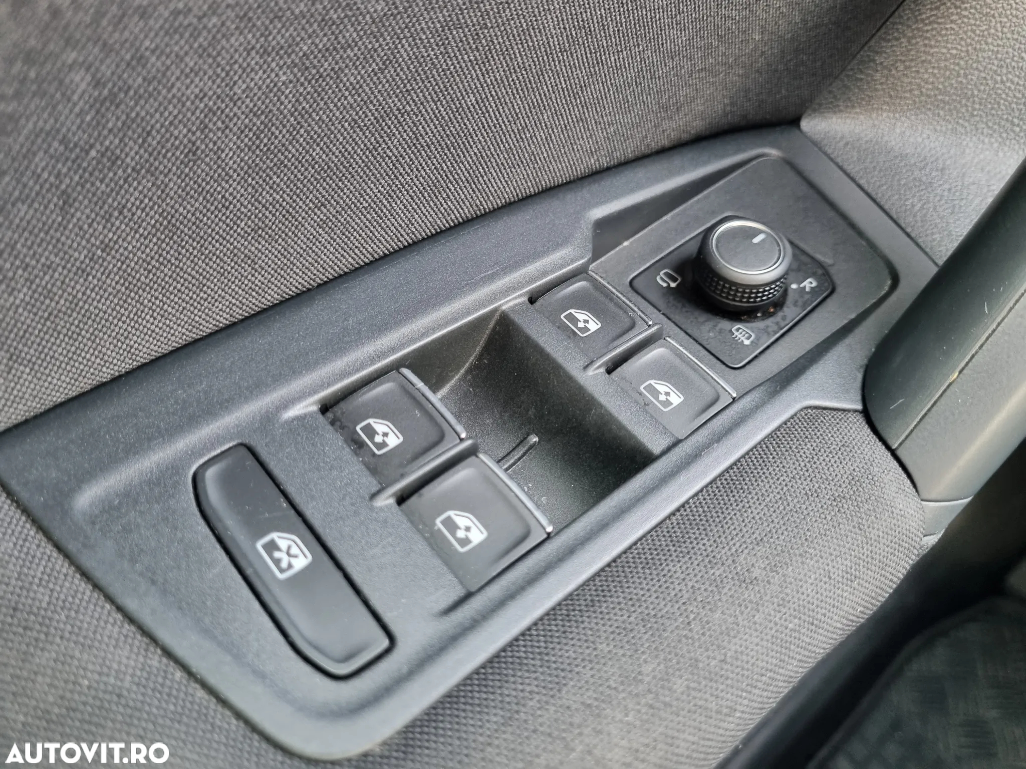 Volkswagen Tiguan 2.0 TDI SCR DSG Life - 39