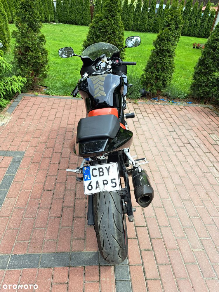 Suzuki SV - 11