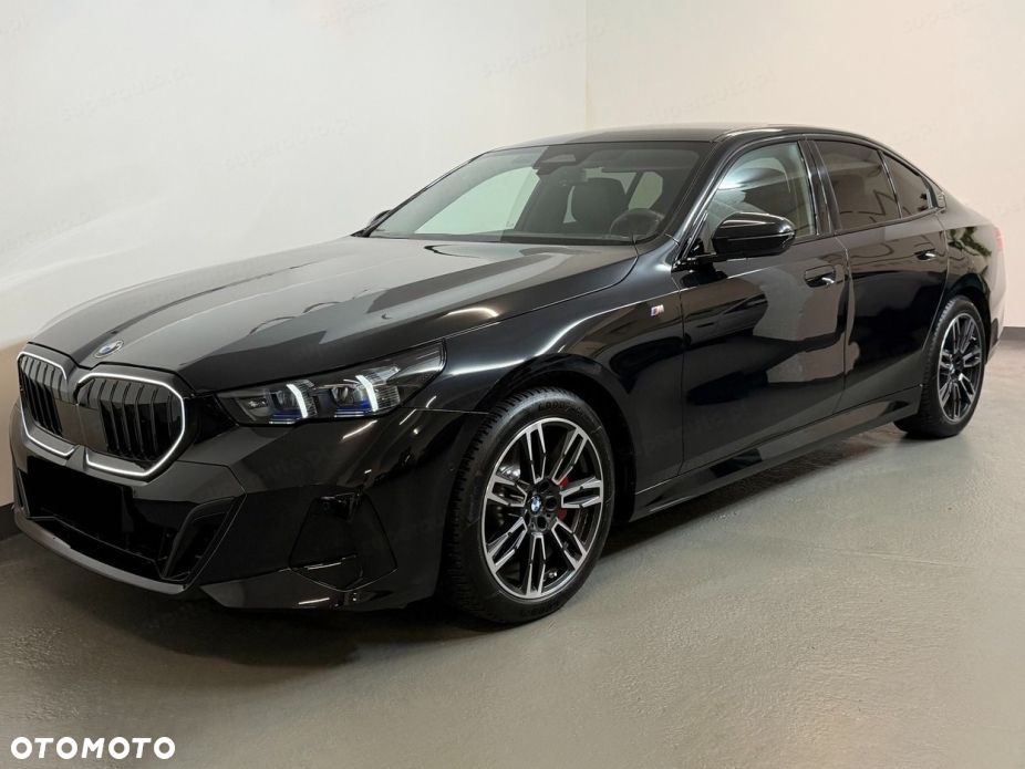 BMW Seria 5 520d xDrive mHEV M Sport - 3