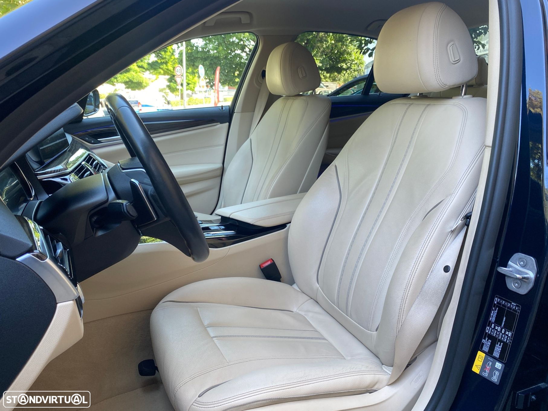 BMW 530 e iPerformance Line Luxury - 15