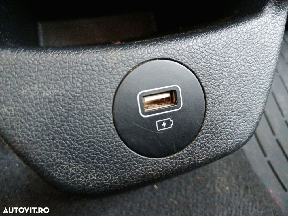 Hyundai i20 1.2 L 84CP 5DR Led Line - 27