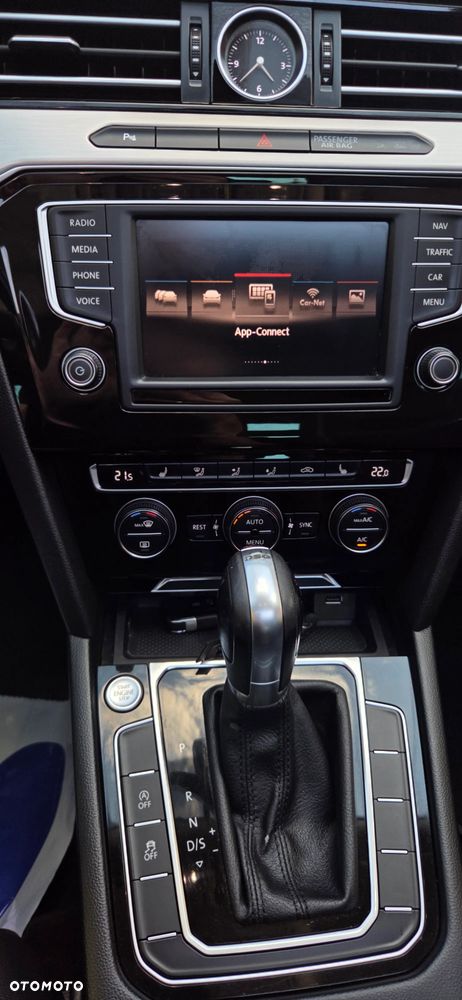 Volkswagen Passat Variant 2.0 TDI BMT Highline DSG - 30