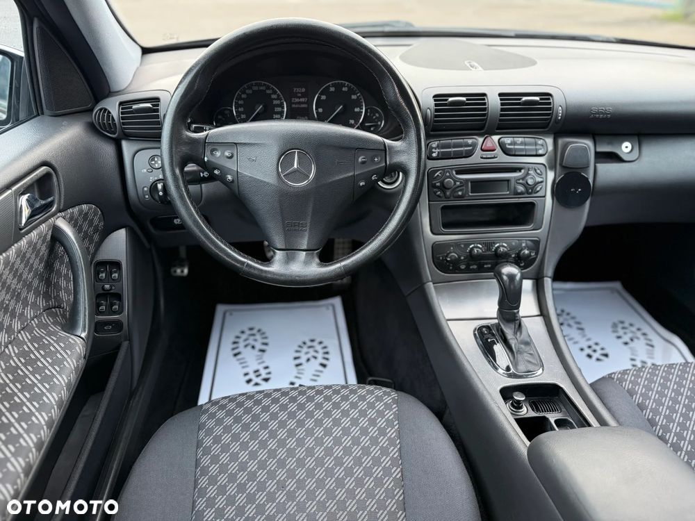 Mercedes-Benz Klasa C 200 Kompressor Automatik Avantgarde - 18