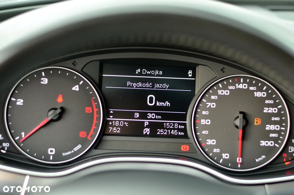 Audi A6 Avant - 17