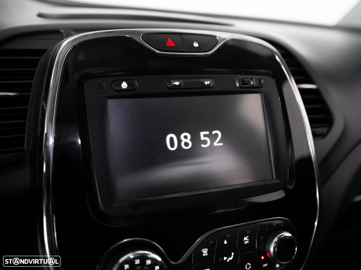 Renault Captur - 19