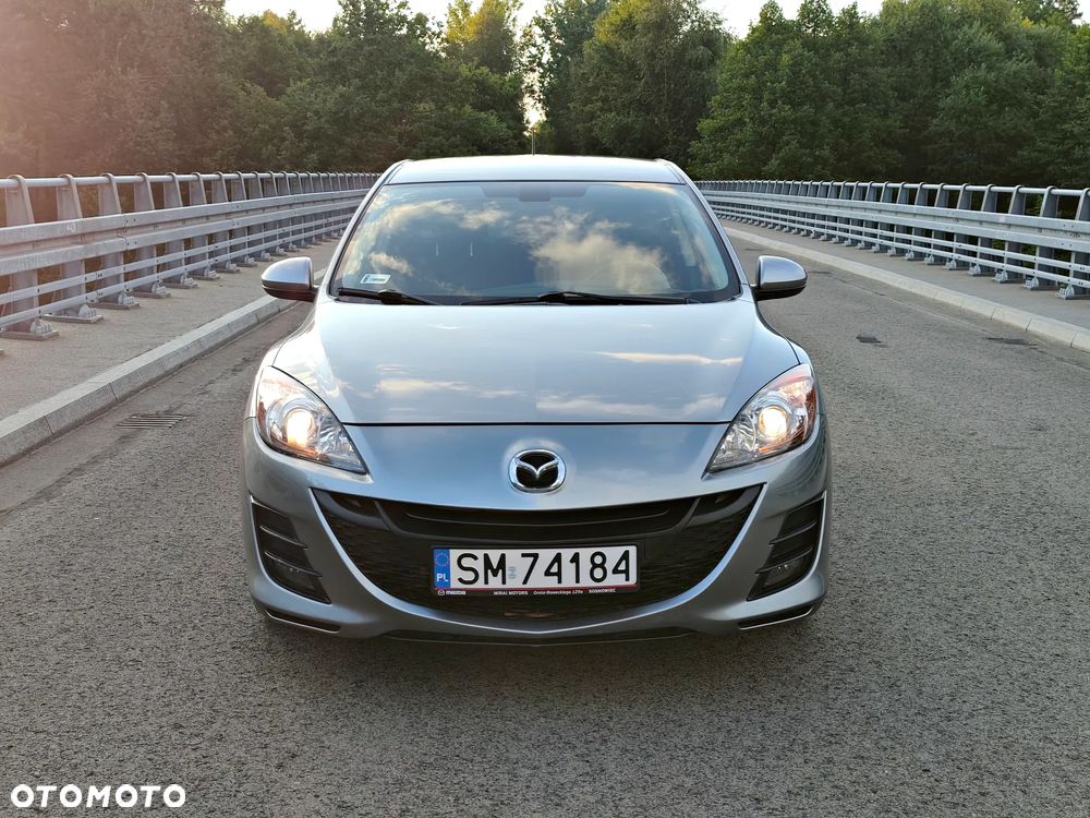 Mazda 3 1.6 Exclusive + - 2