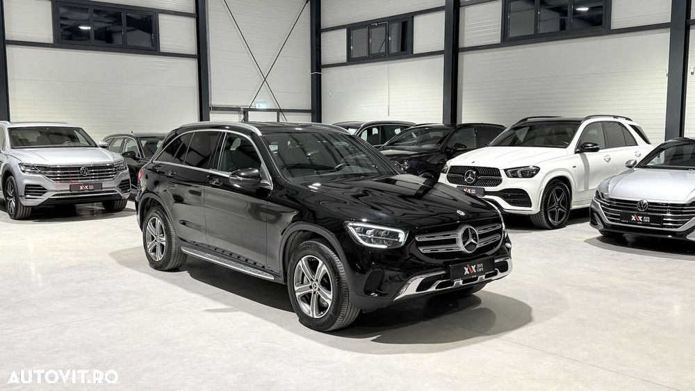 Mercedes-Benz GLC 300 e 4Matic 9G-TRONIC - 3