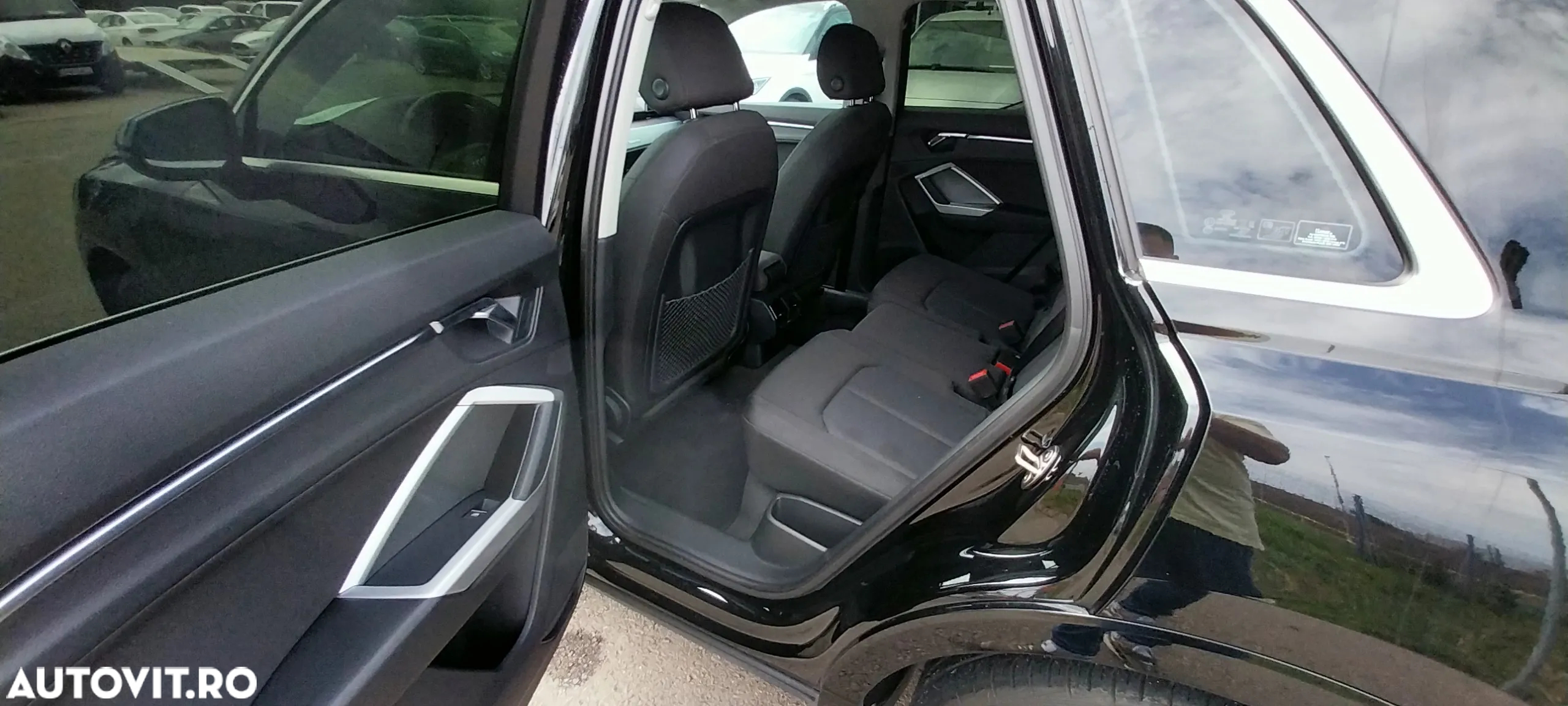 Audi Q3 1.5 35 TFSI S tronic Advanced - 9