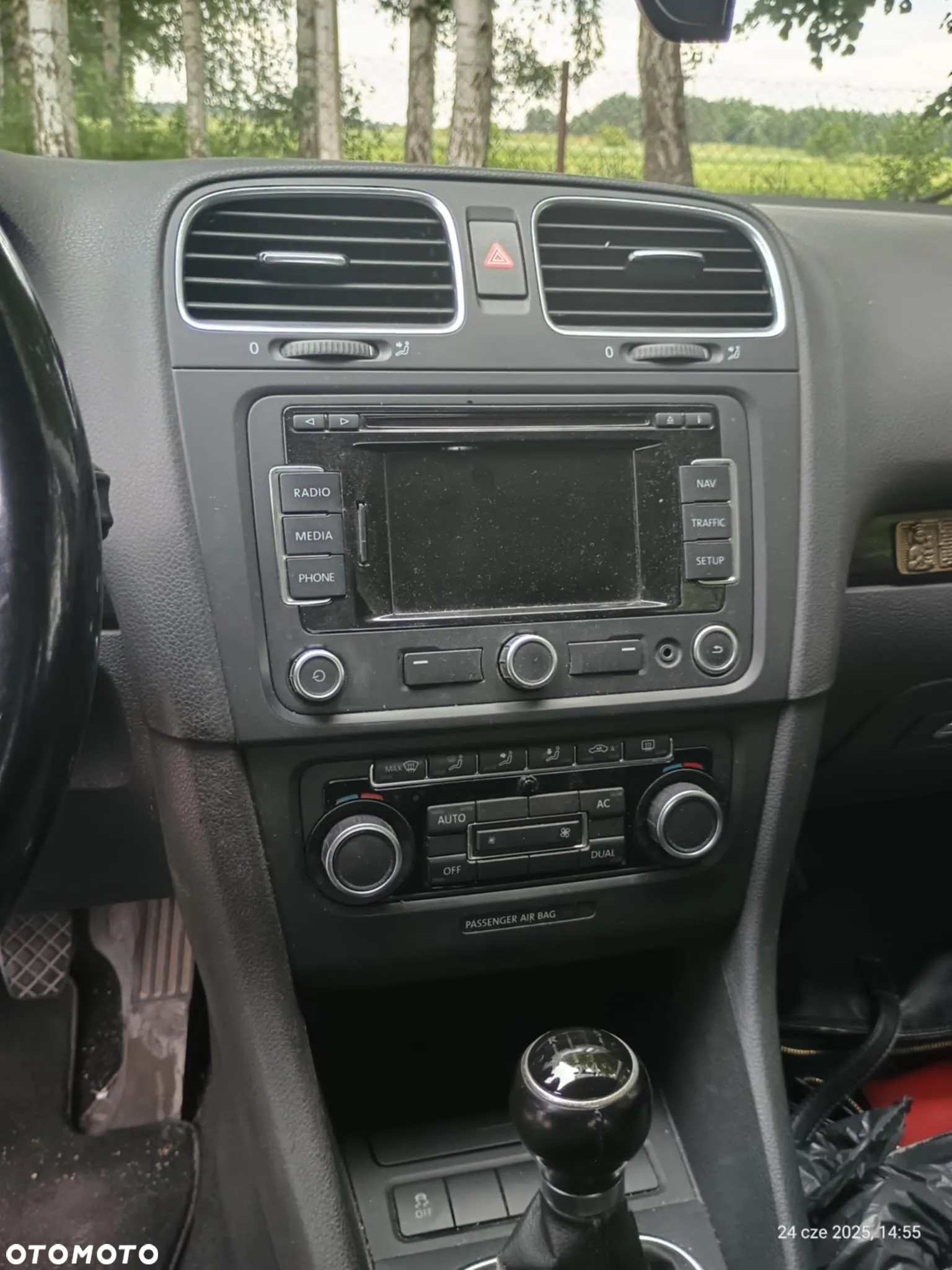 Volkswagen Golf VI 1.6 TDI Comfortline - 9
