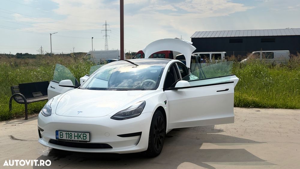 Tesla Model 3 RWD Standard - 4
