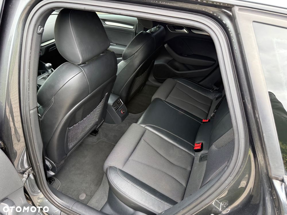 Audi A3 Sportback 2.0 TDI (clean diesel) S line Sportpaket - 13