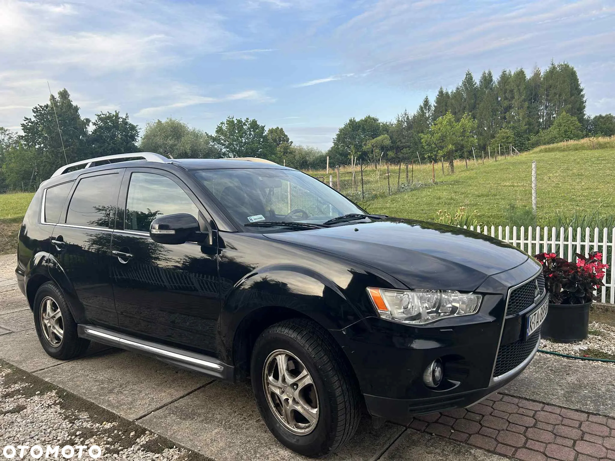 Mitsubishi Outlander 2.0 DID Intense + - 8