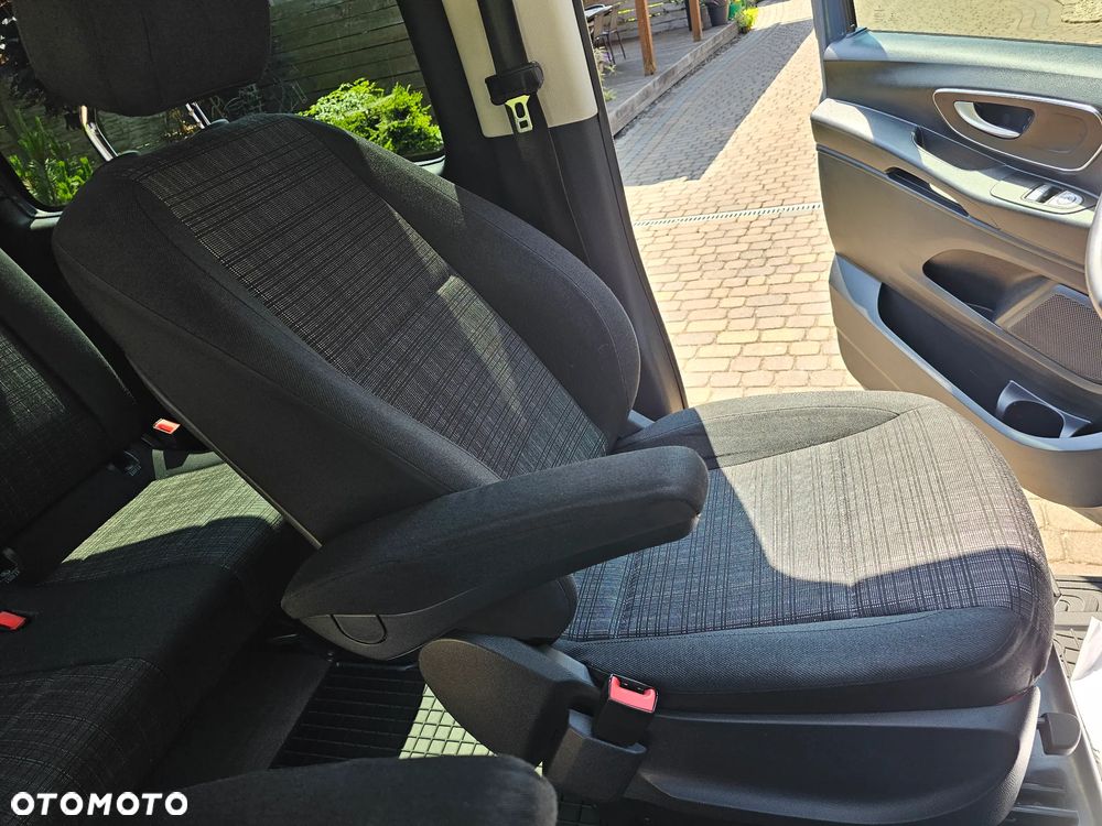Mercedes-Benz Vito - 16