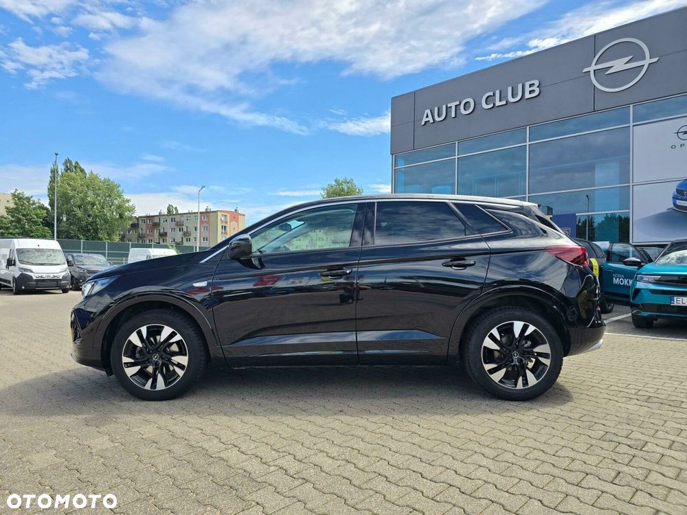 Opel Grandland 1.2 T Business Elegance S&S - 3