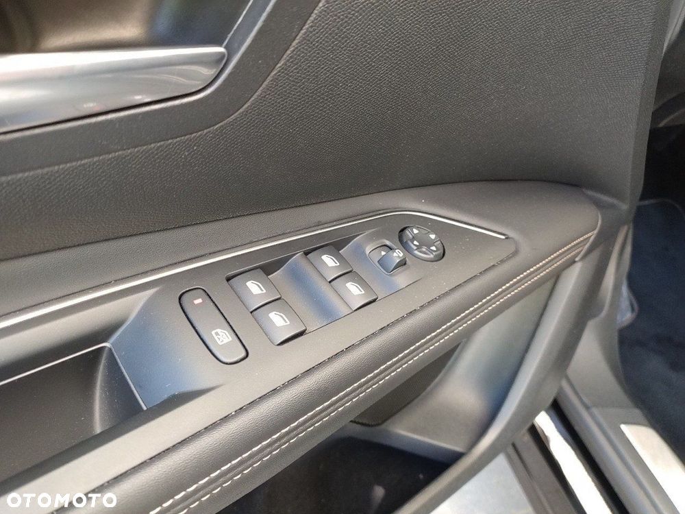 Peugeot 3008 1.2 PureTech GT S&S EAT8 - 12