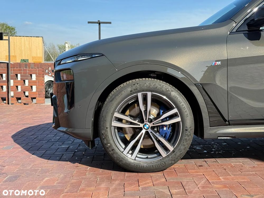BMW X7 - 10