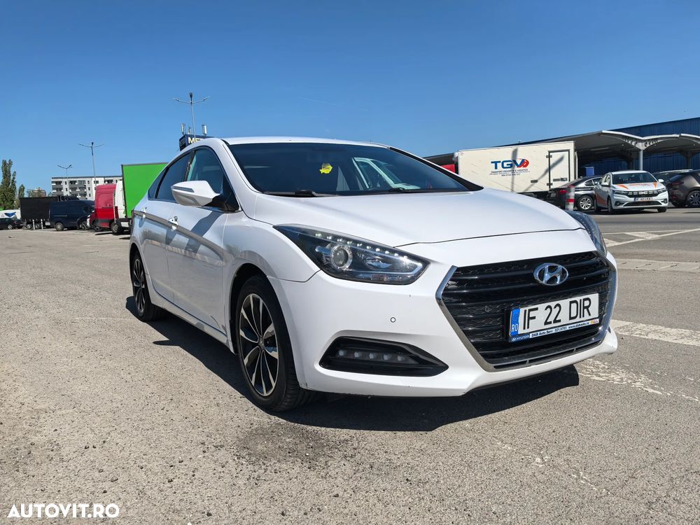 Hyundai i40 1.7 CRDI CW 7DCT Supreme+ - 2