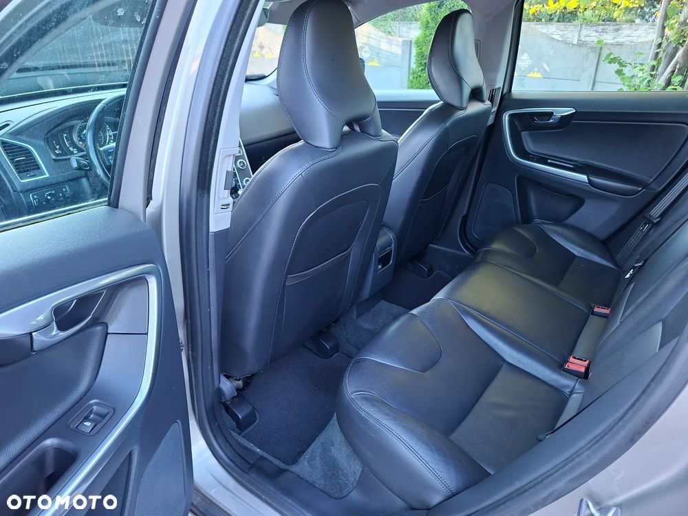 Volvo XC 60 D4 Drive-E Summum - 19