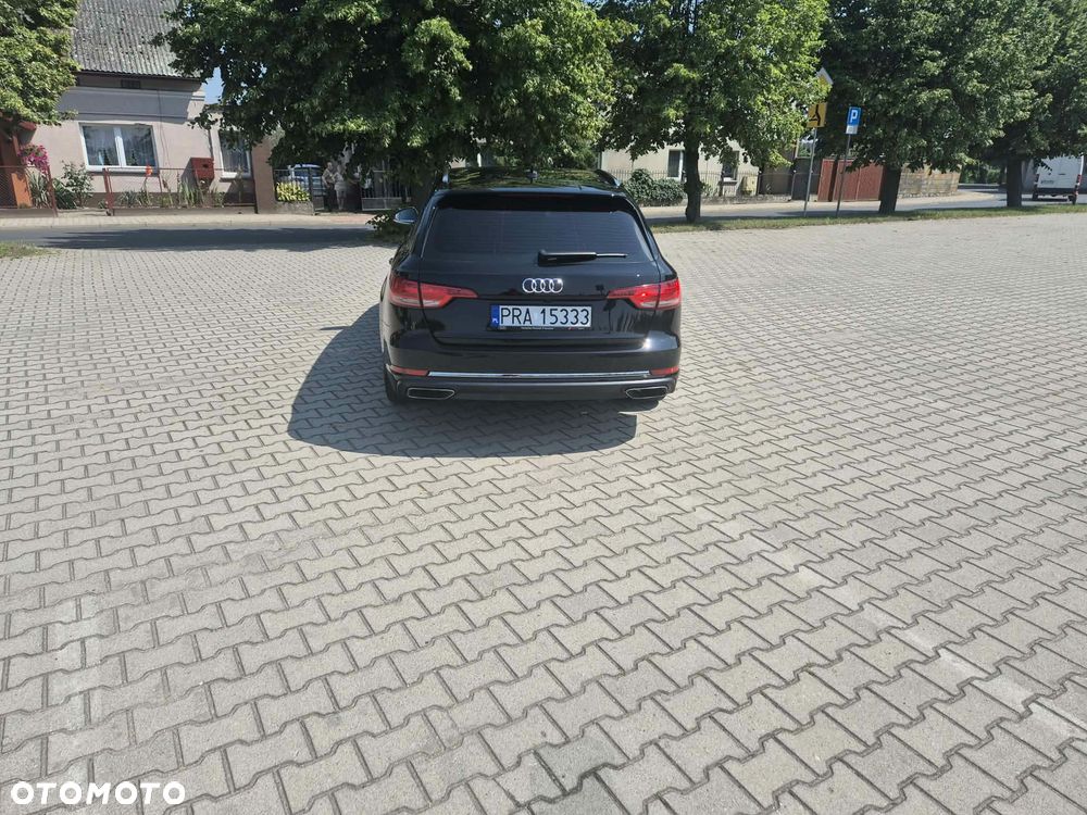 Audi A4 Avant 45 TFSI quattro S tronic S line - 9