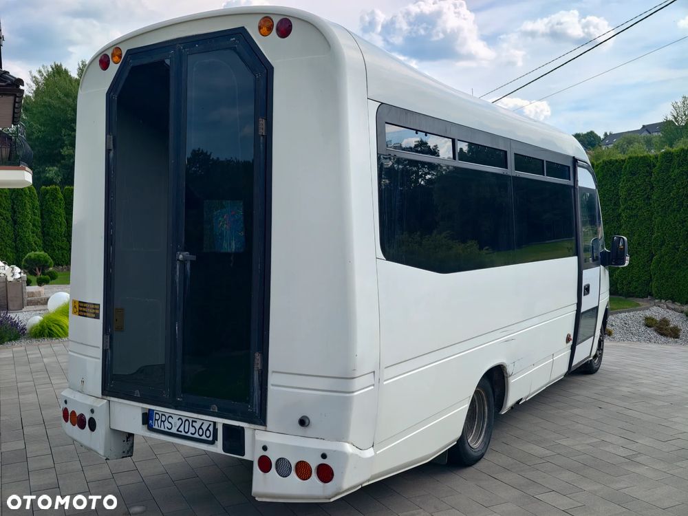 Mercedes-Benz Sprinter - 6