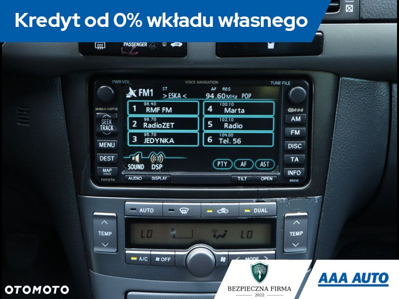 Toyota Avensis - 13