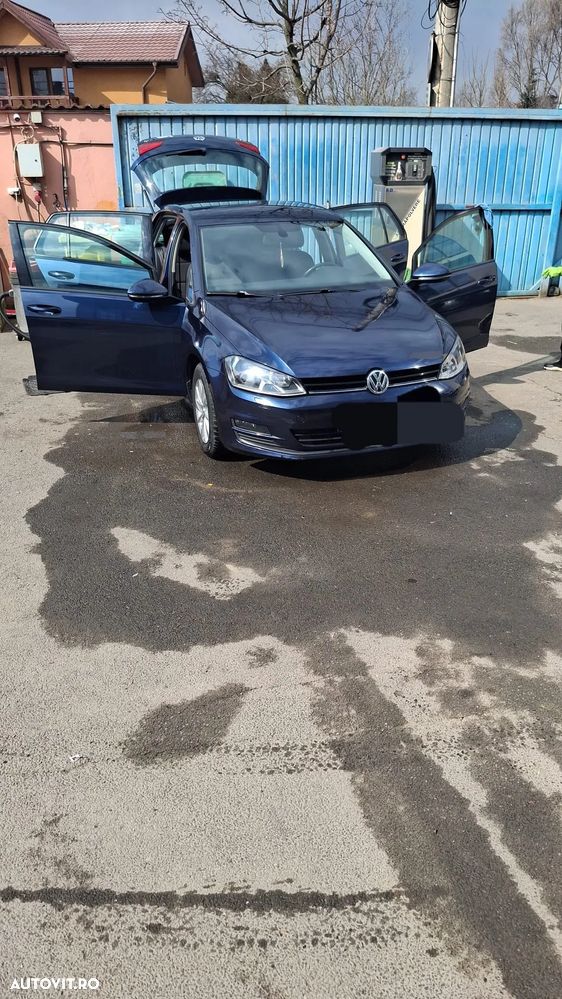 Volkswagen Golf 1.6 TDI BMT Comfortline - 3