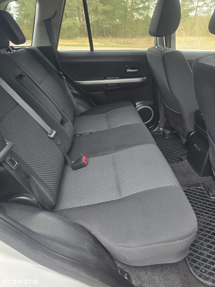 Suzuki Grand Vitara 1.9 DDiS - 14
