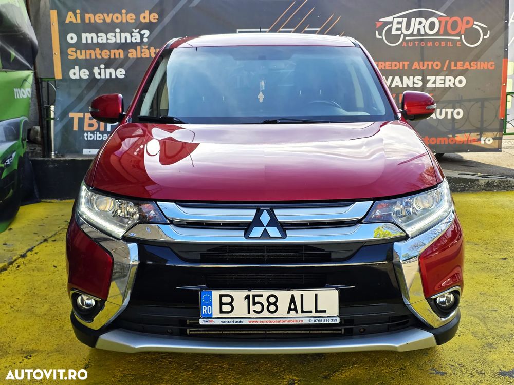 Mitsubishi Outlander 2.2 Litre DI-D AWD Intense - 3