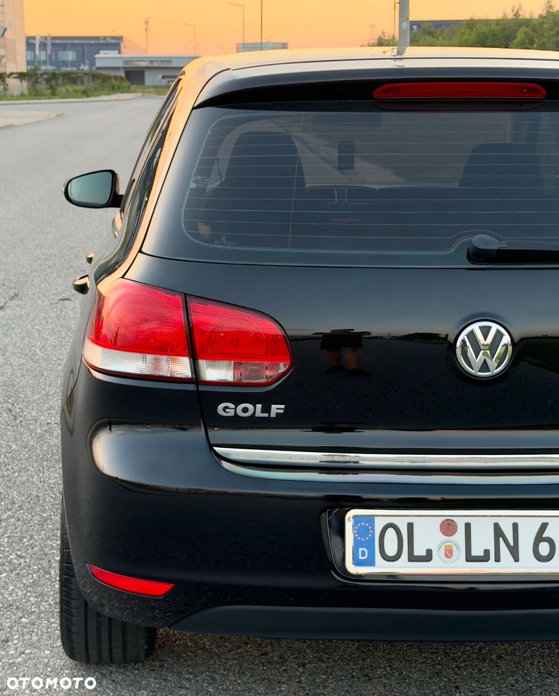 Volkswagen Golf 1.6 Comfortline - 32