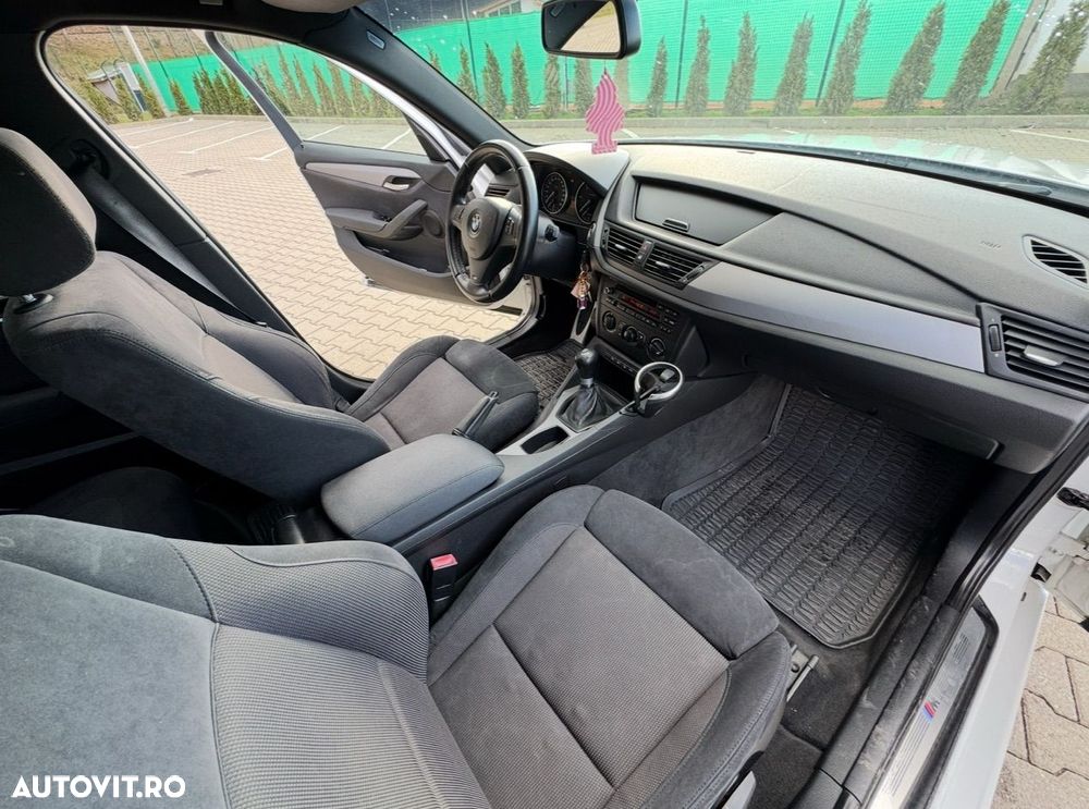 BMW X1 xDrive18d - 9