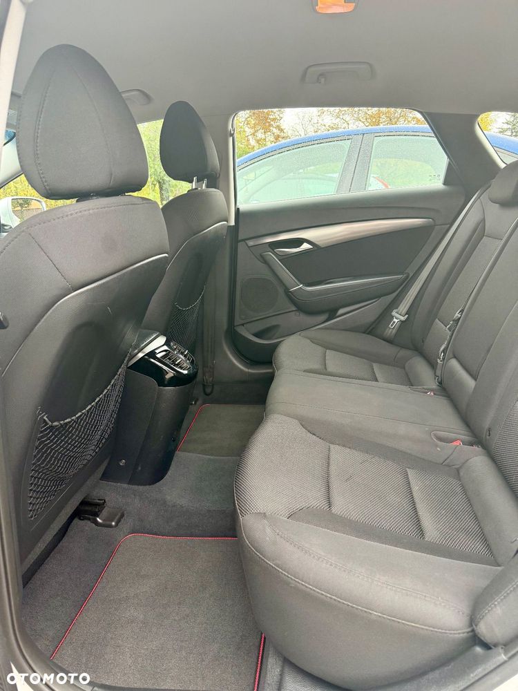 Hyundai i40 i40cw 1.7 CRDi blue Style - 9