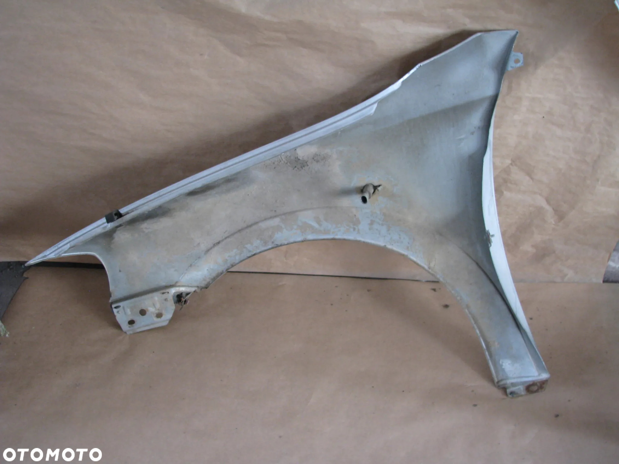 OPEL ASTRA G II 2 błotnik przedni prawy LAK 147 - 5