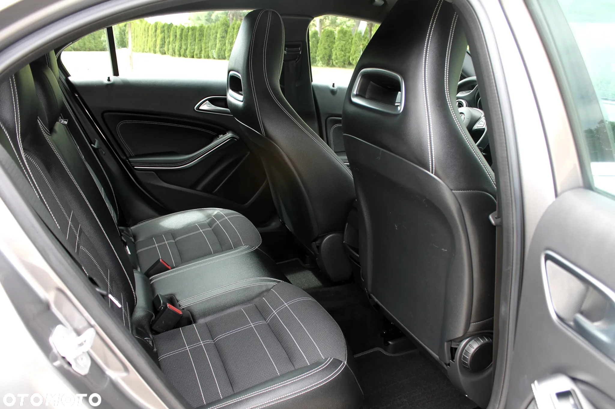 Mercedes-Benz Klasa A 180 (BlueEFFICIENCY) Urban - 8