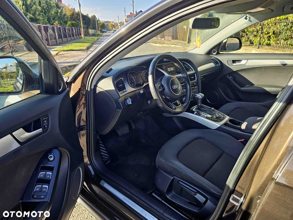 Audi A4 Allroad 2.0 TDI DPF S tronic - 16
