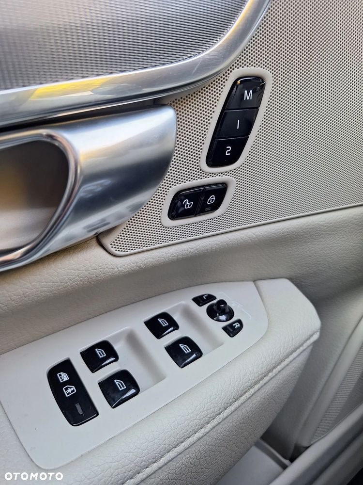 Volvo V90 - 37