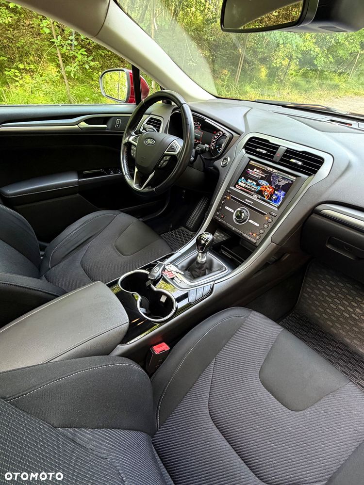 Ford Mondeo 1.5 EcoBoost Titanium - 11