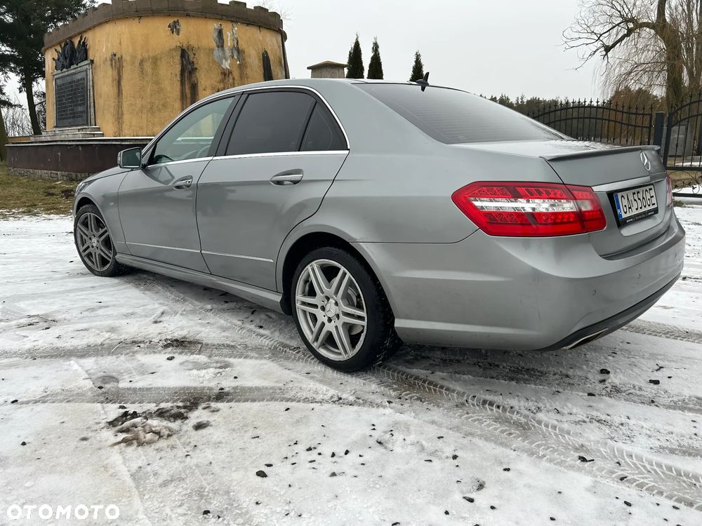 Mercedes-Benz Klasa E 350 CDI BlueEff Avantgarde - 5