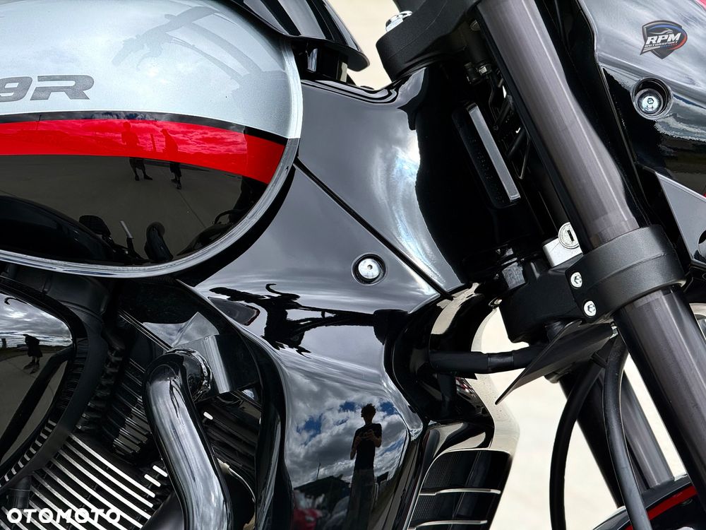 Suzuki Boulevard - 11