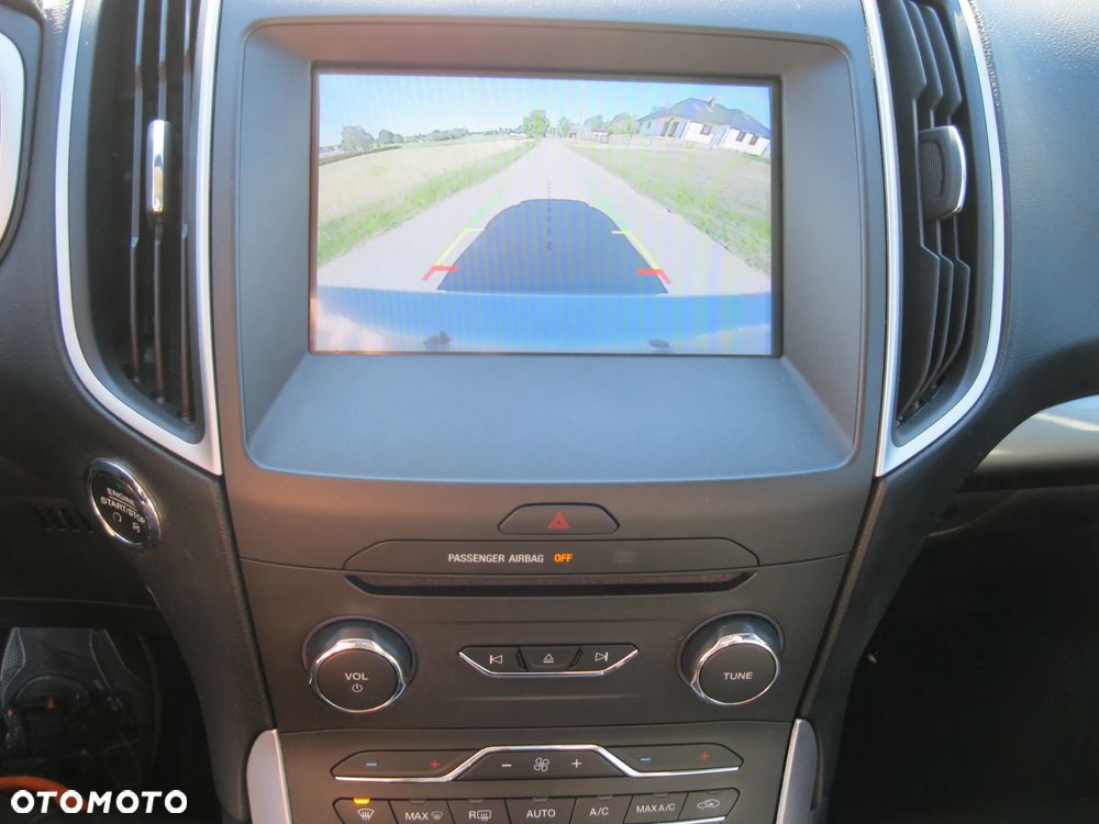 Ford Edge - 23