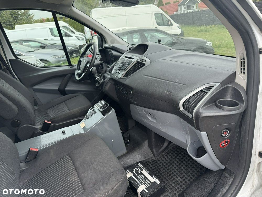 Ford Transit Custom - 12