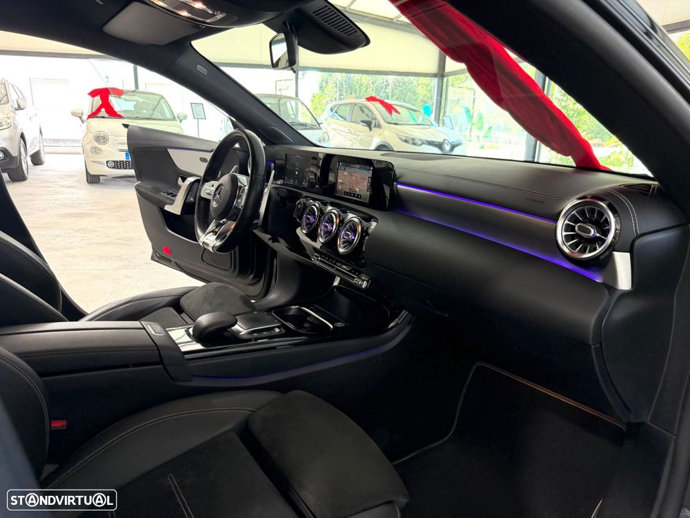 Mercedes-Benz CLA 250 e Shooting Brake AMG Line — fotografia 19