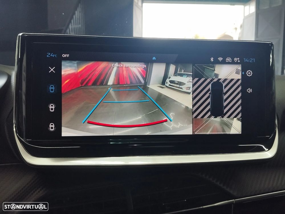 Peugeot 2008 1.2 PureTech Allure — fotografia 25